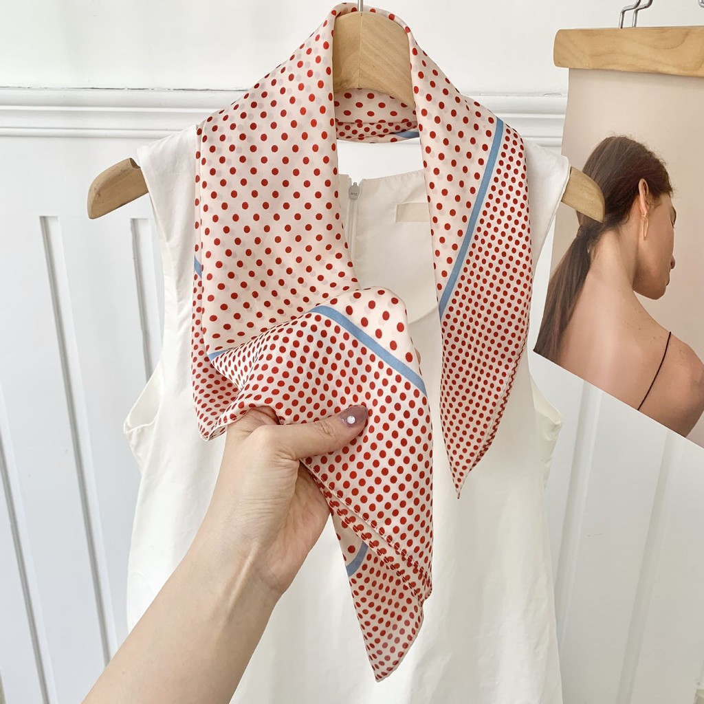 8 สี 70 * 70cmFashionable retro sweet versatile square scarf for women