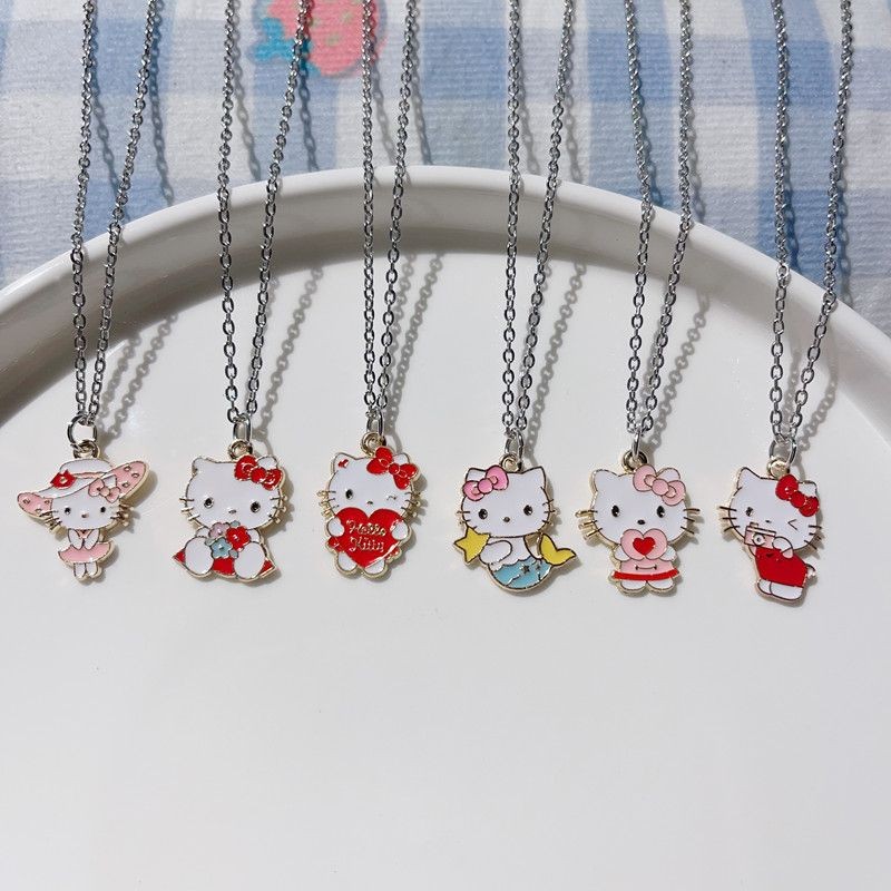 软 猫项链可爱KT 服装新款简约卫衣锁โซ่นักเรียนอเนกประสงค์百搭头饰นุ่มน่ารัก Kitty สร้อยคอน่ารัก KT น้องสาวสไตล์เดียวกันH