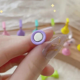 ( แท่นวางเล็บ สีลูกกวาด 5ชิ้น) แท่นฝึกทำเล็บ เพ้นท์เล็บ ทำตัวอย่างเล็บ Nail Training Stand อุปกรณ์ทำเล็บ