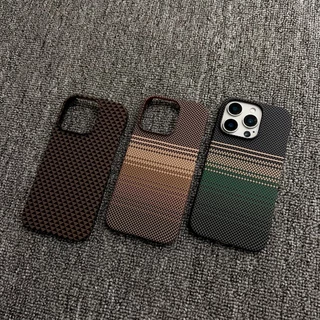 เคสโทรศัพท์เคฟล่าสําหรับ ไอโฟน 12 13 14 15 16 มือโปร สูงสุด บวก แม่เหล็กที่แข็งแกร่งเรียบง่าย ฝาครอบป้องกันกันกระแท