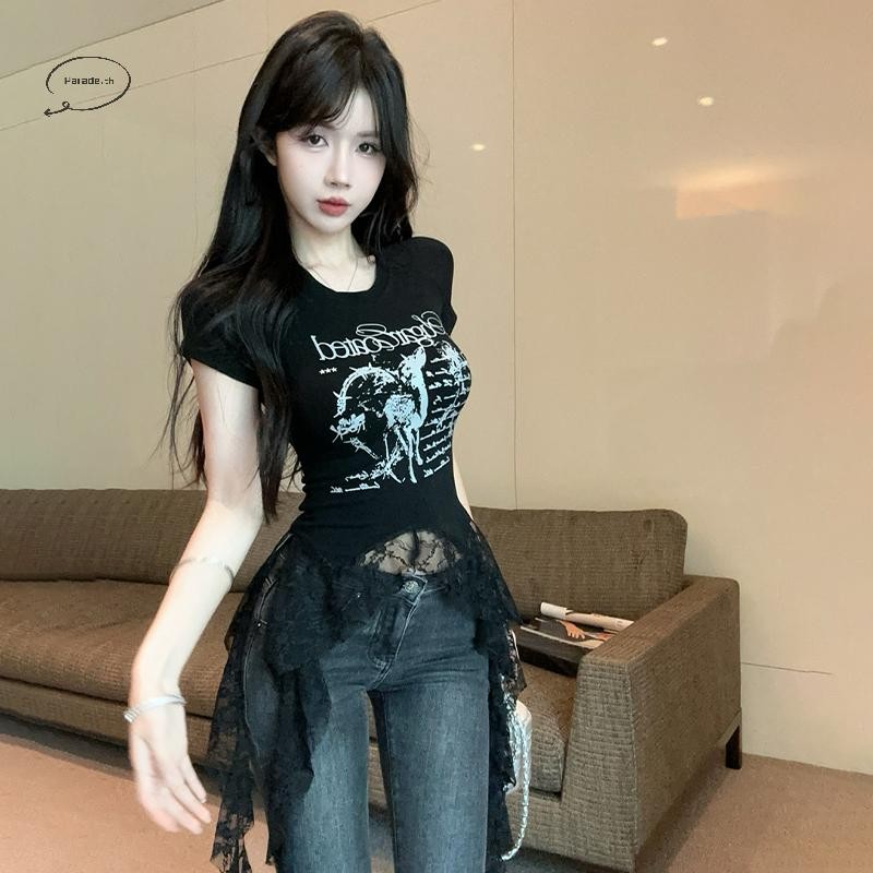 Parade แฟชั่นลูกไม้ Patchwork ไม่สมมาตรเสื้อยืดผู้หญิง Streetwear Y2K พิมพ์ Crop Tops ฤดูร้อนรอบคอแข