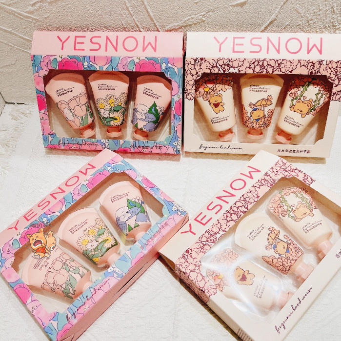 สินค้าพร้อมส่งจากไทย ครีมทามือ YESNOW 3 หลอด 1 ชุด กลิ่นน้ำหอม