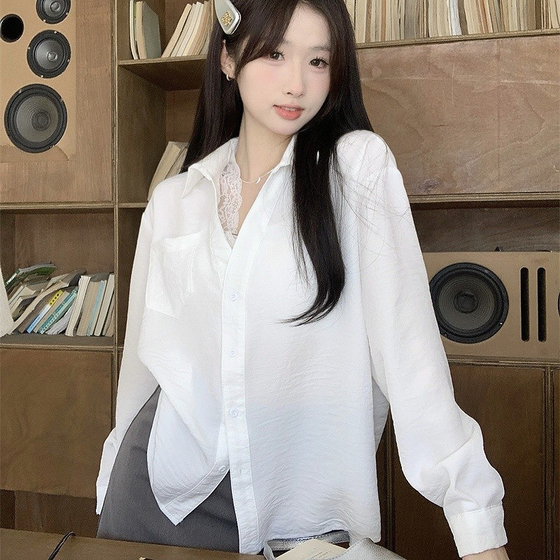 Suysuy พร้อมส่ง เสื้อเชิ้ต แขนยาว คอปก คอแต่งลูกไม้ เก๋ๆ ชิคๆ มีกระเป๋าหน้า 1 ข้างใช้งานได้จริง เว้าเอว ผ้าคอตตอน