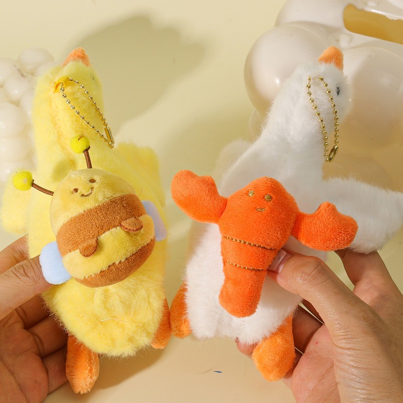 [ แฟชั่น ]พวงกุญแจตุ๊กตาเป็ดน้อยน่ารัก-ของขวัญวันเกิดเพื่อน-การ์ตูนดึงตุ๊กตาที่เก็บกุญแจ-แฟชั่น,สร้างสรรค์, น่ารัก-กระเป๋า,รถพวงกุญแจแขวนอุปก - รูปที่ 4