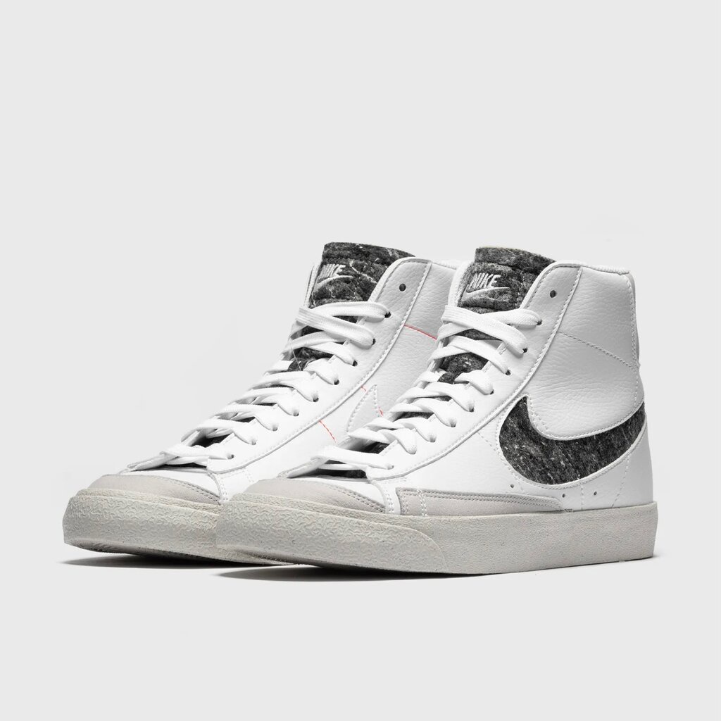 รองเท้า Nike Blazer 77 Mid ‘Vintage’ (M9US)