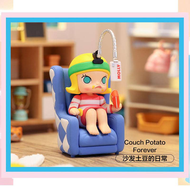พร้อมส่ง ฟิกเกอร์ POP MART POP MART MOLLY Hollow Day Series 24 ชั่วโมง ของเล่น ของขวัญ สําหรับเด็ก