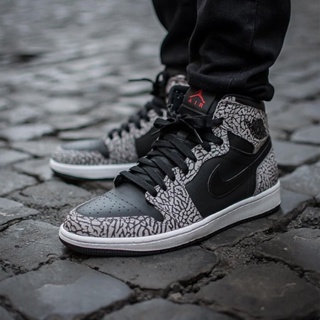 Nike Air Jordan 1 Retro High ‘Black Elephant’ (M11US) #มือ2