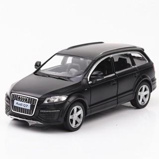 (บรรจุกล่อง) โมเดลรถยนต์จําลอง Volkswagen Audi Q7 SUV แบบดึงถอยหลัง