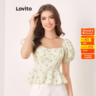 Lovito เสื้อเบลาส์ แขนพอง มีกระดุม ชายระบาย แต่งสม็อค ลายดอกไม้ สไตล์ลำลอง สำหรับผู้หญิง L56ED021 (สีออฟไวท์)