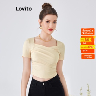 Lovito เสื้อยืดลำลอง สีพื้น แต่งจีบร่น ทรงห่อ สำหรับสตรี L54ED026 (ออฟไวท์)