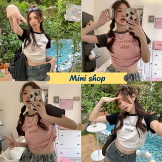 Mini shop🌸พร้อมส่ง🌸 (W024) เสื้อไหมพรมแขนสั้นคอกลม สีทูโทน เอวรูดได้ -C