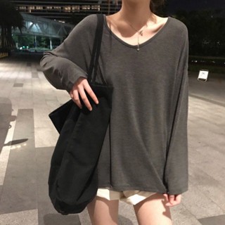 [พร้อมส่ง] เสื้อยืดแขนยาว คอวี สีพื้น สไตล์เกาหลี แฟชั่นฤดูใบไม้ร่วง สําหรับผู้หญิง