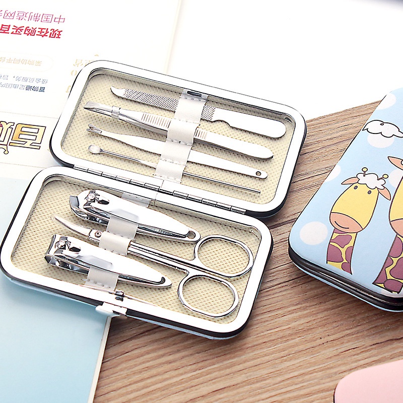 กรรไกรตัดเล็บ ชุดอุปกรณ์ตัดเล็บ ชุดตัดเล็บ ลายการ์ตูน พร้อมกระเป๋า ขนาดพกพา คม อุปกรณ์ตัดเล็บ ตัดเล็บ ชุดตัดเล็บ 7 ชิ้น - รูปที่ 2