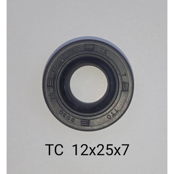 ซีลน้ํามัน 12x25x7 12 25 7 Np79