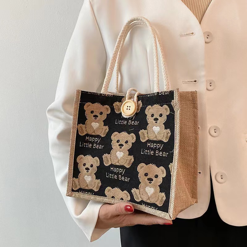 พร้อมส่งในไทย-กระเป๋าถือลายหมีน่ารัก แฟชั่นมาใหม่ #BAG011