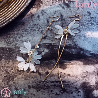 Lanfy ต่างหูระย้า จี้รูปกลีบดอกไม้ สีขาว เครื่องประดับ สําหรับผู้หญิง