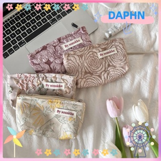 Daphs กระเป๋าเครื่องสําอาง กระเป๋าสตางค์ มีซิป ขนาดใหญ่ จุของได้เยอะ ลายดอกไม้ แฟชั่นสําหรับผู้หญิง