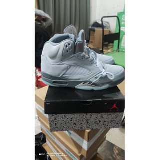 รองเท้าผ้าใบลําลอง สําหรับผู้ชาย AJ5 Air Jordan 5 retro “Bluebird” DD9336-400