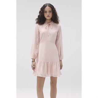 EP เดรสสั้นผ้าชีฟองแต่งระบาย ผู้หญิง สีชมพู | Clip Dot Shot Dress with Ruffle Detail | 00850