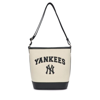 MLB กระเป๋า Bucket Unisex รุ่น 3ABMS093N 50CRD - สีครีม