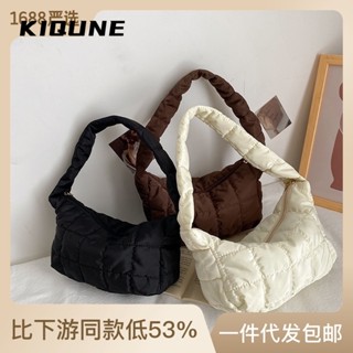 KIQUNE  กระเป๋าผู้หญิงสะพายข้าง กระเป๋าสะพาย ข้าง 2023 NEW   fashion พิเศษ รุ่นใหม่ Trendy L91T133R 37Z230910