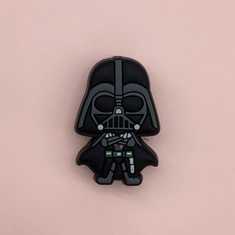 Crocs jibbitz หัวเข็มขัดรองเท้ารูการ์ตูนน่ารัก Crocs charms Star Wars series รองเท้าแตะหัวเข็มขัดตกแต่งแฟชั่นรูเกาหลีรองเท้าดอกไม้
