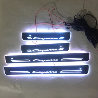 แผ่นกันรอยประตู led สําหรับ Porsche Cayenne