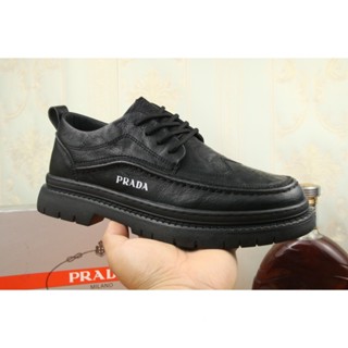 PRADA พร้อมส่ง รองเท้าหนังลําลอง เนื้อแมตต์ สไตล์คลาสสิก สําหรับผู้ชาย