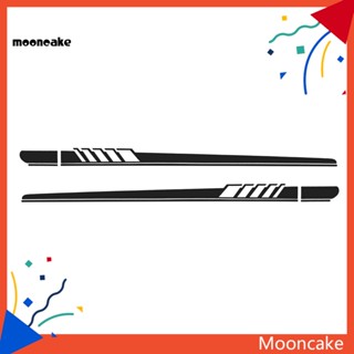 Moon* สติกเกอร์ฟิล์มไวนิล กันน้ํา ทนต่อการเสียดสี สําหรับติดตกแต่งรถยนต์ 1 คู่