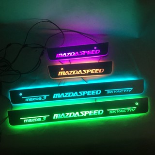 แผ่นกันรอยประตู led สําหรับ Mazda 3 Axela