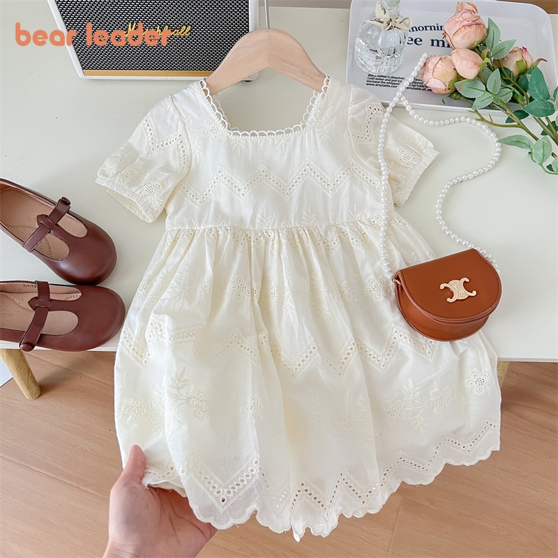 Bear Leader Summer Girls Beige Skeleton Bubble Sleeve Princess Dress 2-7 ปี 2024 เสื้อผ้าเด็กเกาหลี