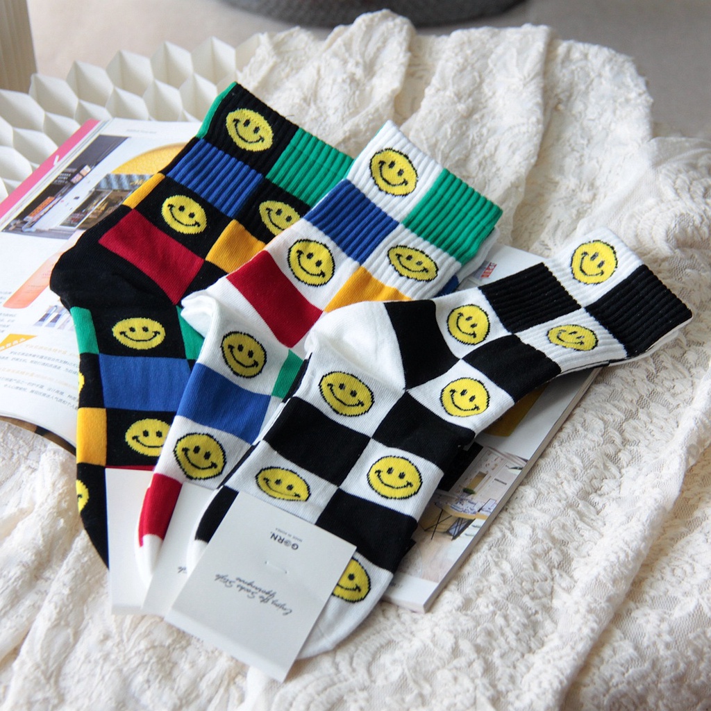 [คลังสินค้าพร้อม] Sockee 1 คู่ Emoji Sock Crew Women Socks Men Stocking