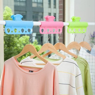 ไม้แขวนเสื้อพลาสติก กันลม กันลื่น สีฟ้า แดง เขียว สําหรับตากผ้า 1 ชิ้น 3 ชิ้น