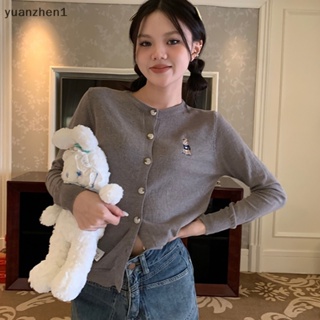 Yuan เสื้อคาร์ดิแกนแขนยาว ผ้าถัก ปักลายหมี แฟชั่นฤดูใบไม้ร่วง ฤดูหนาว สําหรับผู้หญิง ZHN