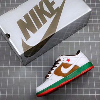 รองเท้าบาสเก็ตบอล Dunk SB Low Cali สีขาว