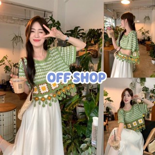 OFF SHOP พร้อมส่ง (OFF-91089) เสื้อคอกลม แขนสั้น ถักไหมพรมลายดอกไม้  สีเขียว -C