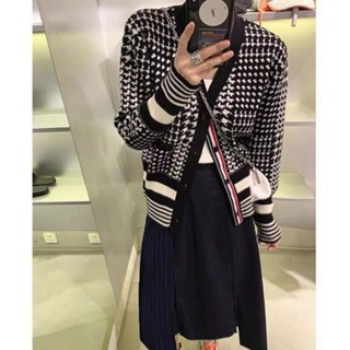 เสื้อกันหนาว สวมใส่สบาย แฟชั่นฤดูใบไม้ร่วง สําหรับผู้ชาย และผู้หญิง
