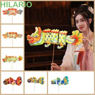 Hilario โคมไฟมังกร กระดาษเรืองแสง ปลาทอง อุปกรณ์เทศกาล สไตล์จีน พร้อมโคมไฟอิเล็กทรอนิกส์ แบบมือถือ สําหรับเด็กอนุบาล