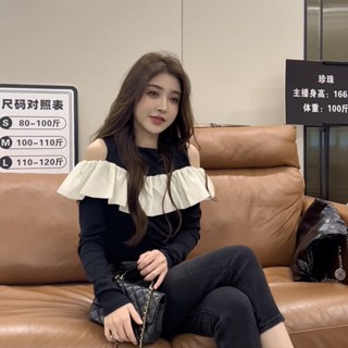 เสื้อยืดแขนยาว คอกลม แบบเข้ารูป สีดํา เข้ากับทุกการแต่งกาย แฟชั่นฤดูใบไม้ร่วง สําหรับผู้หญิง