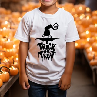 เสื้อยืด พิมพ์ลาย Trick or Treat เหมาะกับเทศกาลฮาโลวีน สําหรับเด็กผู้ชาย และเด็กผู้หญิง