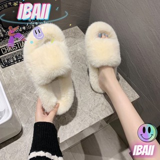 IBAII.  รองเท้าผู้หญิง รองเท้าแตะขนสัตว์ ins หัวใจของเด็กผู้หญิง ผู้หญิงสวมรองเท้าแตะผ้าฝ้ายแบนสำหรับใช้ในบ้าน