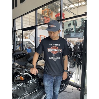 เสื้อยืดลิขสิทธิ์แท้ HARLEY-DAVIDSON Genuine Oil Can Short Sleeve TeeS-5XL แขนสั้นพิมพ์พรีเมี่ยม พร้อมส่ง