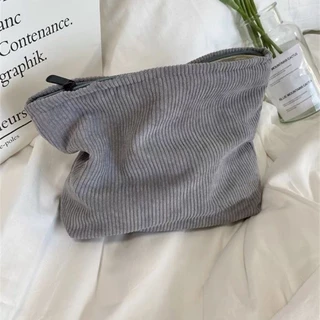 [พร้อมส่งในไทย] กระเป๋าใส่เครื่องสำอางค์ ผ้าลูกฟูก มีซิป จุของได้เยอะ น่ารักมาก