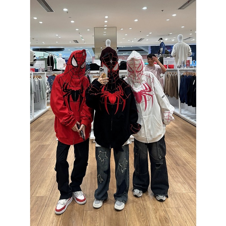 เสื้อแจ็กเก็ตกันหนาว มีฮู้ด พิมพ์ลายสไปเดอร์แมน มีซิป ขนาดใหญ่ สีดํา สไตล์สตรีท สําหรับผู้ชาย และผู้หญิง