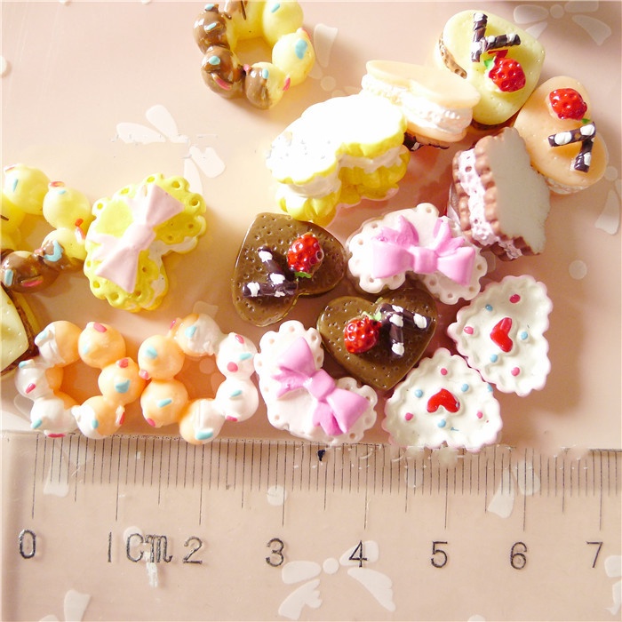 10 ชิ้น จําลอง ขนมหวาน ด้านหลังแบน เจียรหลังเบี้ย สําหรับกิ๊บติดผม โทรศัพท์ เครื่องประดับ งานฝีมือ อุปกรณ์ตกแต่ง