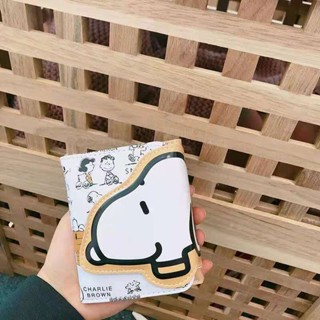 กระเป๋าสตางค์ ใบสั้น ลายการ์ตูน Snoopy น่ารัก เหมาะกับของขวัญวันเกิด สไตล์เกาหลี และญี่ปุ่น สําหรับผู้หญิง