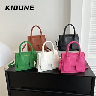 KIQUNE  กระเป๋าผู้หญิงสะพายข้าง กระเป๋าสะพาย ข้าง 2023 NEW   Beautiful Trendy High quality Chic L91TZRN 37Z230910