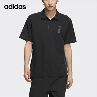 Adidas ของแท้ 100% เสื้อยืดโปโล แขนสั้น ปักลาย สไตล์คลาสสิก เรียบง่าย สําหรับผู้ชาย IA8105