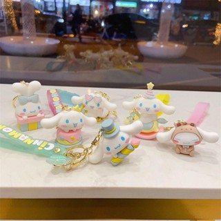 Augustina พวงกุญแจ โลหะผสม จี้รูปรถยนต์ Cinnamoroll สไตล์เกาหลี สําหรับแขวนตกแต่งเค้ก