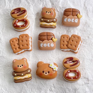 Jibbitz Charm Bear Biscuit Crocs Diy ตกแต่งรองเท้า Diy อุปกรณ์เสริม เคสโทรศัพท์ Diy ตกแต่งหัวเข็มขัดรองเท้ารองเท้าแตะรองเท้าผู้หญิง Jibbitz